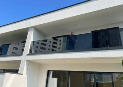 Hochwertige Glasarbeiten im Innen- und Außenbereich – Limi Glas